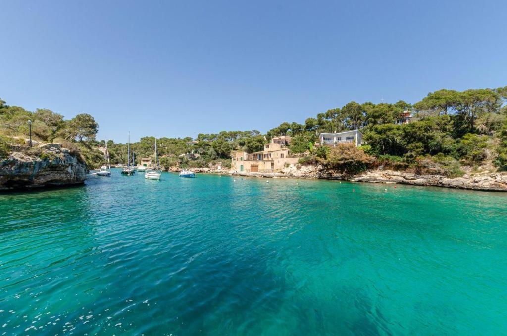 La Marina Ch Hotel Cala Figuera  Room photo